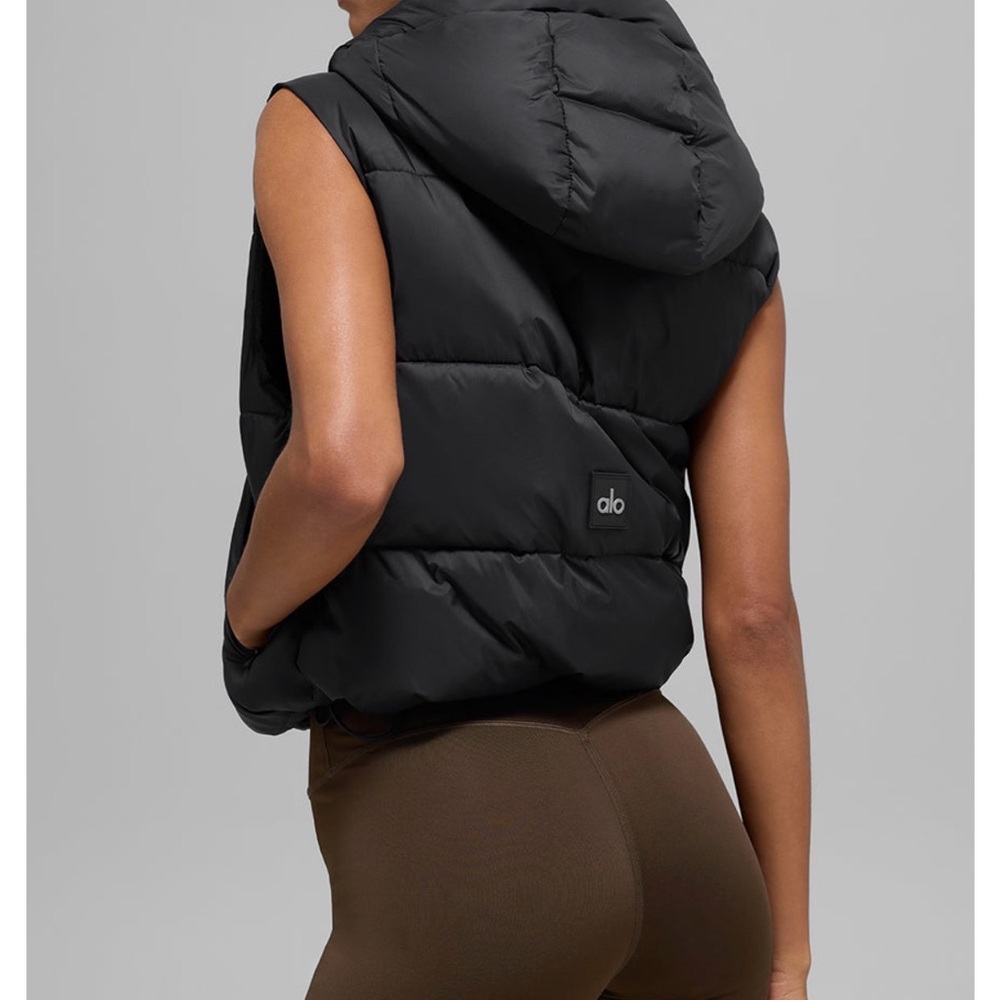 Alo Black Puffer Vest
